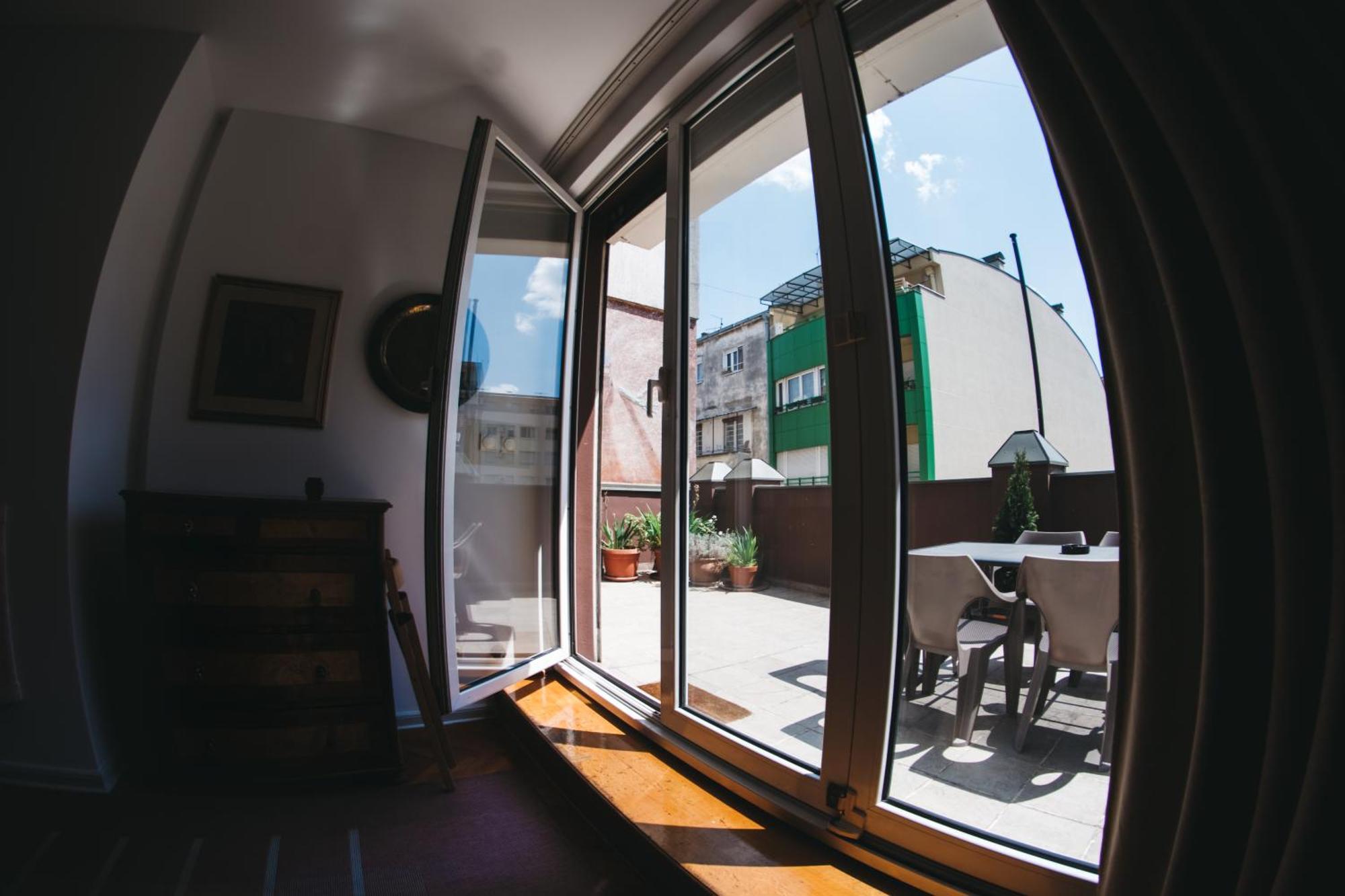 Sun Hostel بلغراد المظهر الخارجي الصورة